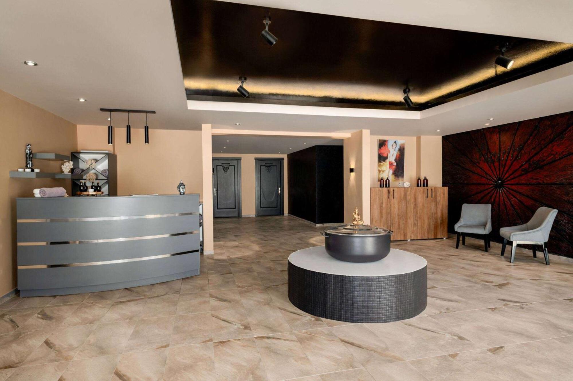 Dolce By Wyndham Cesme 4*
